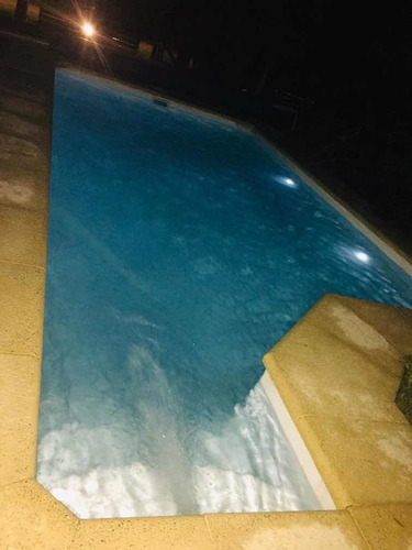 Alquilo Casa, Piscina Climatizada (uso Exclusivo, No Es Compartida) Por Bomba De Calor, Atlántida, Menos De Dos Cuadras Playa