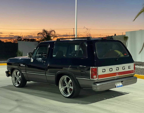 Cantoneras Tipo Original Dodge Ram Charger: 1972-1993