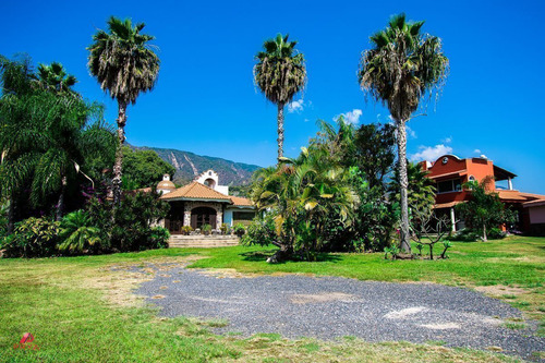 Garden House En Venta En Ajijic, Jalisco.