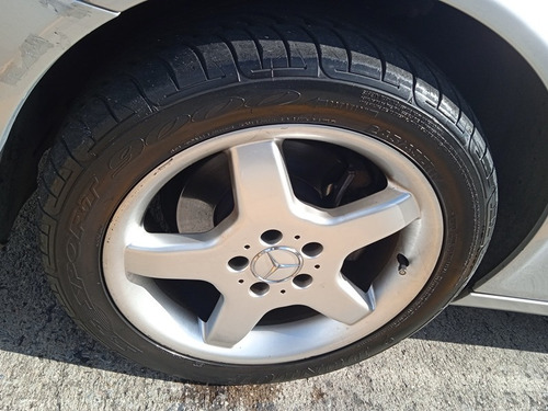 Imagen 9 de 12 de Mercedes E280
