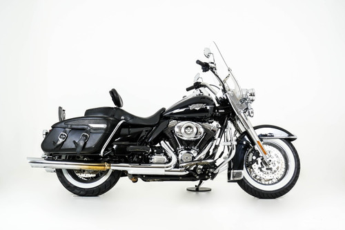 Harley Davidson Road King Classic Flhrc