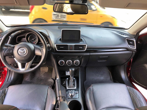 Mazda Mazda 3 Touring