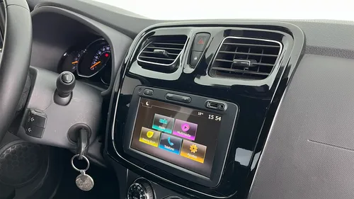 Renault Logan INTENS