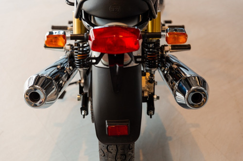 Imagen 14 de 25 de Royal Enfield Interceptor 650 Naranja Unidades Disponibles