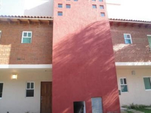 Imagen 3 de 13 de Casa En Condominio En Colonia Club De Golf / Cuernavaca - Cbr-30-cd
