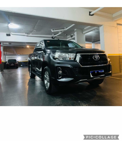 Imagen 14 de 16 de Toyota Hilux 2019 2.8 Cd Srv 177cv 4x2