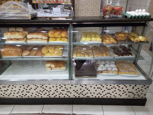 Prédio Comercial Com Padaria E 2 Casa A Venda