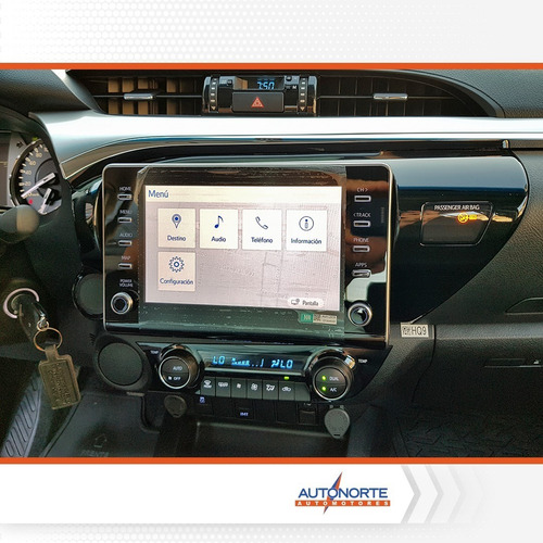 Imagen 11 de 18 de Toyota Hilux 2.8 Cd Srv 177cv 4x2 At