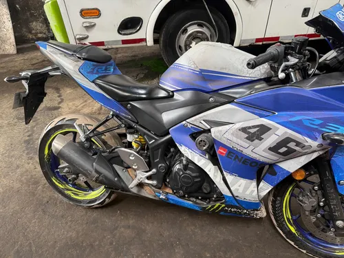 Yamaha R3 2017