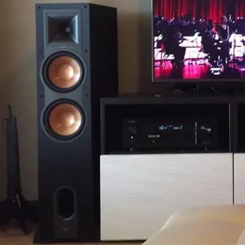 Bafle Columna Klipsch R-26f 2 Vías Doble Woofer Home Theater