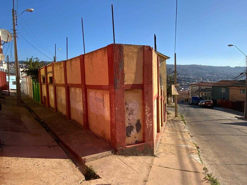Imagen 3 de 29 de Casa Cerro Larrian, Valparaiso