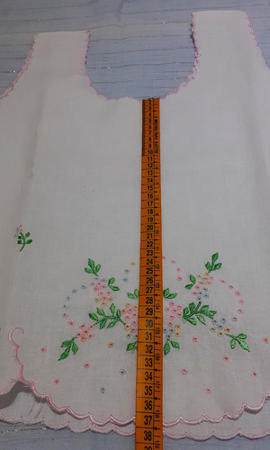 Antiguo Conjunto De Hilo Bordado Para Niña (Usado)