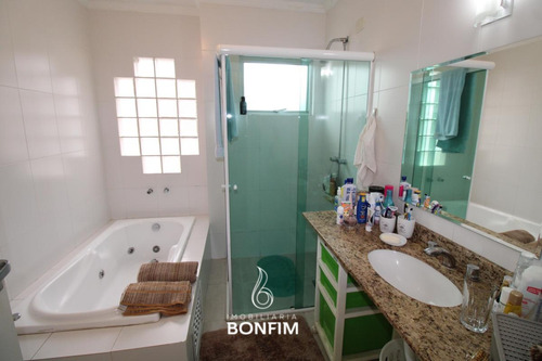 Imagem 25 de 28 de Sobrado Em Condomínio Com 4 Dormitórios À Venda Com 200m² Por R$ 849.000,00 No Bairro Guabirotuba - Curitiba / Pr - Sob0148