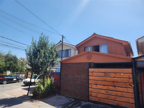 Casa En Venta De 3 Dorm. En Padre Hurtado