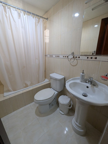 Apartamento En Venta De 2 Habitaciones Zona Universitaria