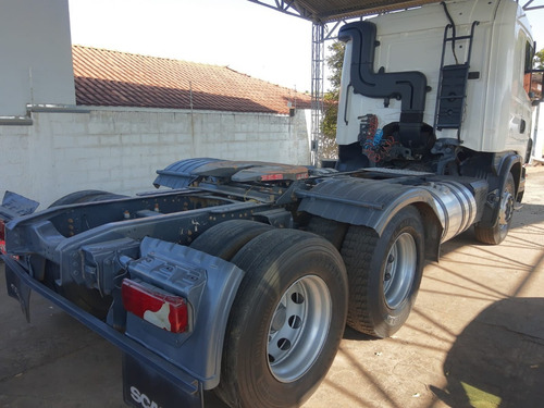 Imagem 4 de 14 de Scania G 420 6 X 2 - 2011