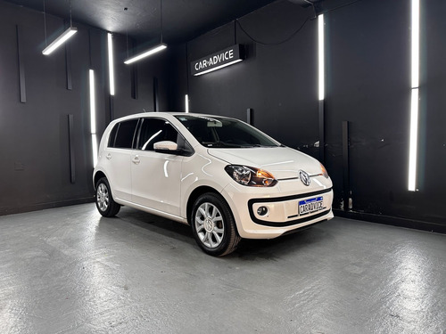 Volkswagen Up! 1.0 Highline 5p L14