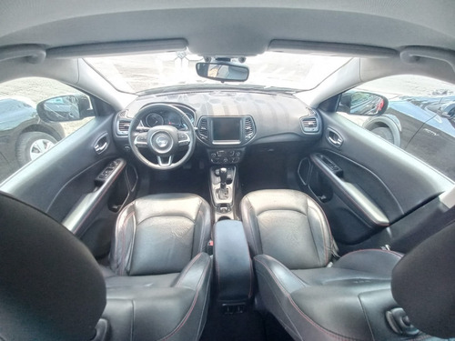 Imagem 3 de 6 de Jeep Compass