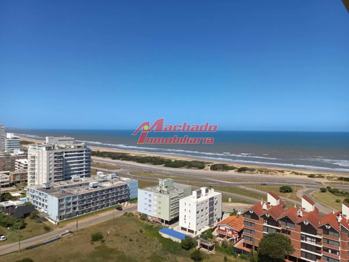 Vende Apartamento En Forest Tower 1, Financia. 3 Dormirtorios En Punta Del Este 