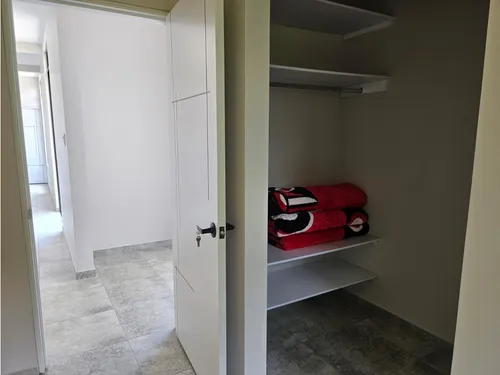Se Vende Chalet Vía Barragán