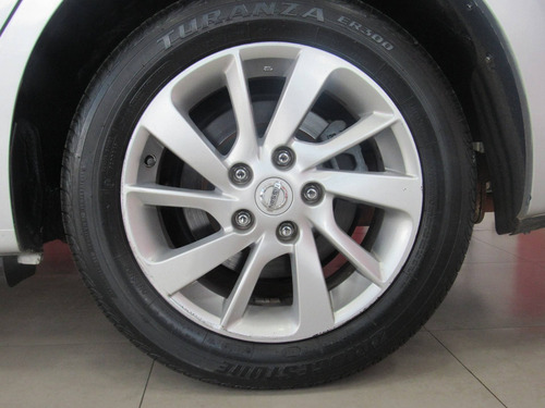 Nissan Sentra 2.0 Sv 16v Flex 4p Automático