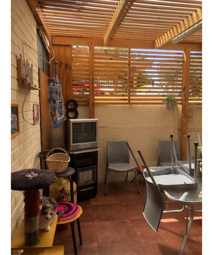 Excelente Casa Maipu Ciudad Satélite 2 Pisos- 2d 1b Esta