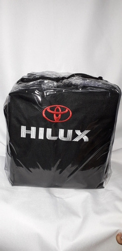 Forros De Asientos Impermeables Toyota Hilux Revo 2015 2023