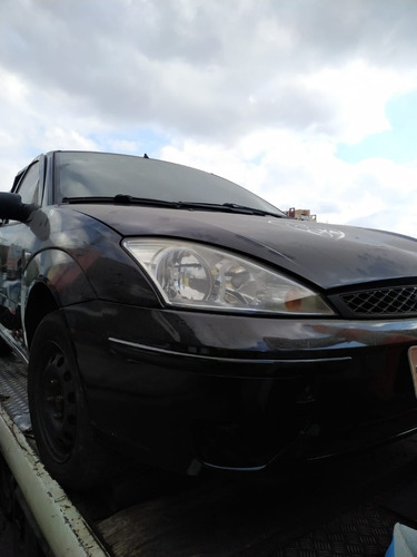 Imagem 1 de 14 de Sucata Ford Focus 1.6 8v Gasolina Manual Ano 2005