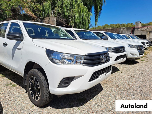 Imagen 2 de 18 de Toyota Hilux 4x4 Diesel Dx 2.4 2021 Impecable! - Autoland