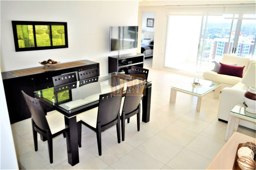 Imagen 21 de 23 de Apartamento En Mansa, 2 Dormitorios
