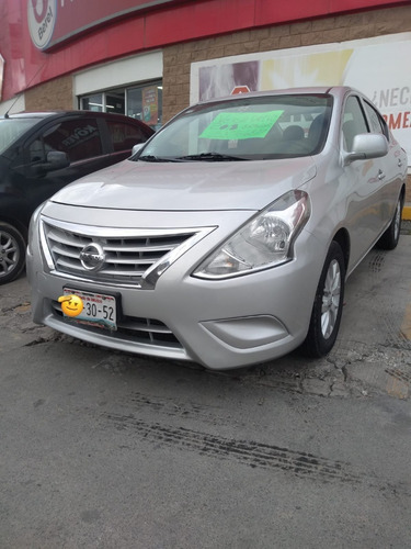 Imagen 1 de 7 de Nissan Versa 2018