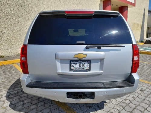 Imagen 9 de 15 de Chevrolet Suburban 2013