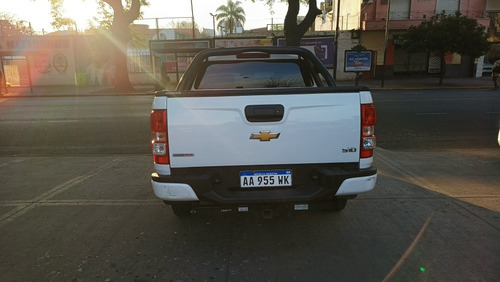 Imagen 4 de 13 de Chevrolet S10 2017 2.8 Ls Cs Tdci 200cv