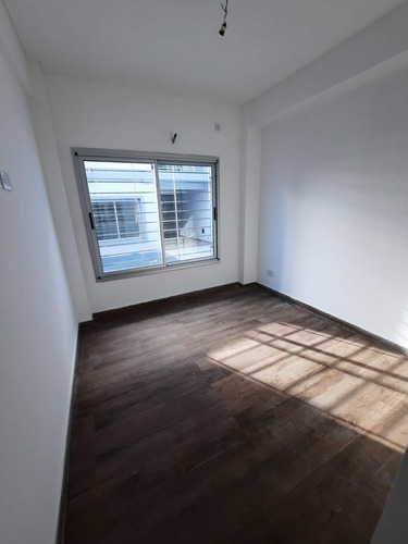 Imagen 6 de 8 de Departamento - Lomas De Zamora Oeste