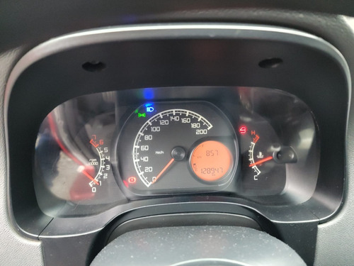 Imagem 2 de 20 de Fiat Strada