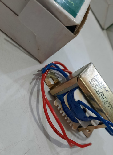 Transformador (10 Unid)220 Vca 50hz A 4.5 Vca 300 Ma En Caja (Usado)