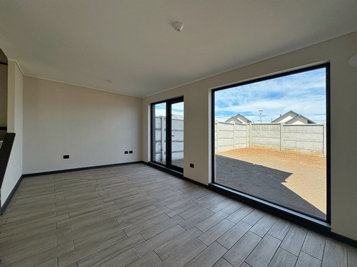 Arriendo Amplias Casas Condominio Praderas Curamonte