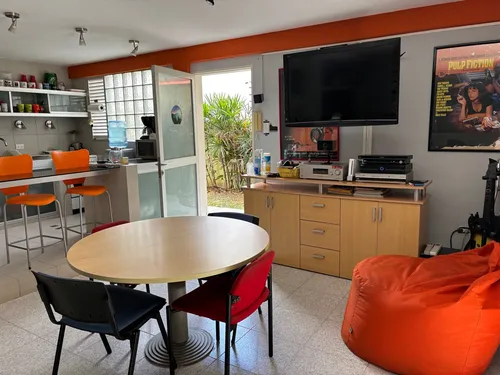 Santa Eduvigis. Casa Venta