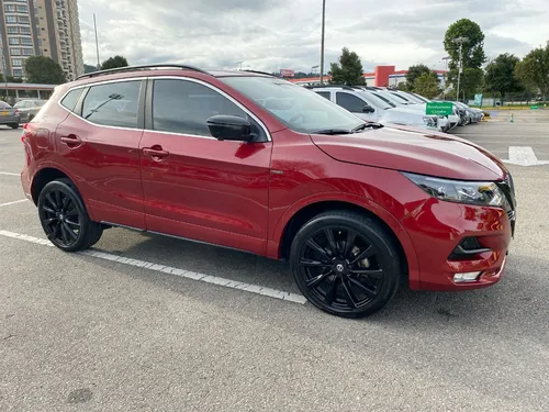 Nissan Qashqai 2.0 Midnight 4x2