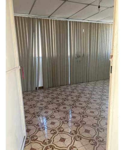 Vendo Edificio 580m2 Catia 8162