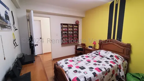 Ls Vende Apartamento La Urbina
