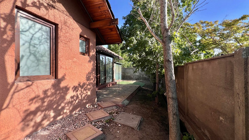 ¡buscas Comodidad Y Amplios Espacios Interiores Y Exteriores