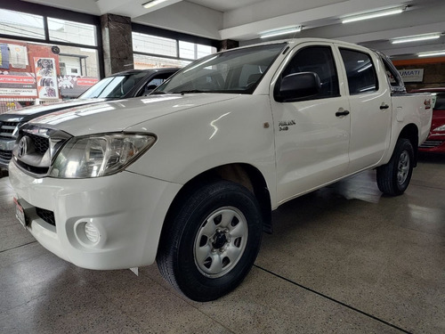 Toyota Hilux 2.5 Dx Pack Cab Doble 4x4 (2009)