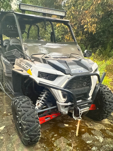 Razor Polaris