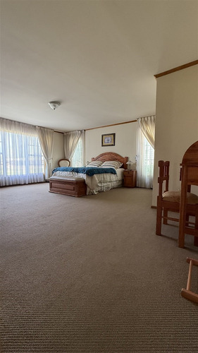 Casa En Venta De 4 Dorm. En Paine