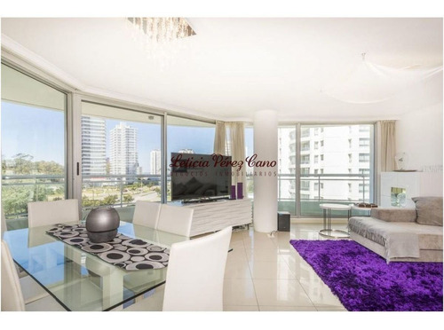 Imagen 5 de 22 de Venta De Apartamento En Roosevelt, 3 Dormitorios Mas Servicio