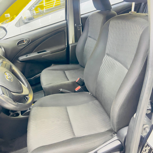 Toyota Etios Sedán 1.5 16v X Aut. 4p