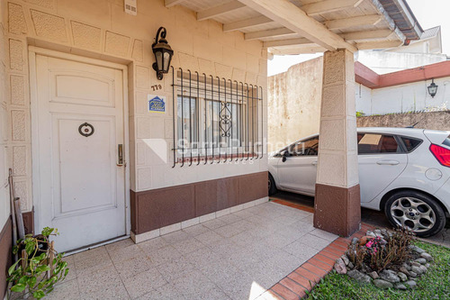 Venta Casa 5 Ambientes En Haedo Sur