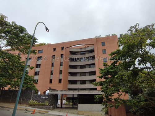 Rm Apartamento En Alquiler En Lomas Del Sol, Distrito Metropolitano