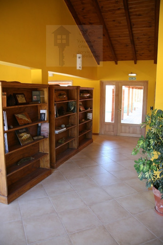 Vendo Excelente Hosteria En Junin De Los Andes